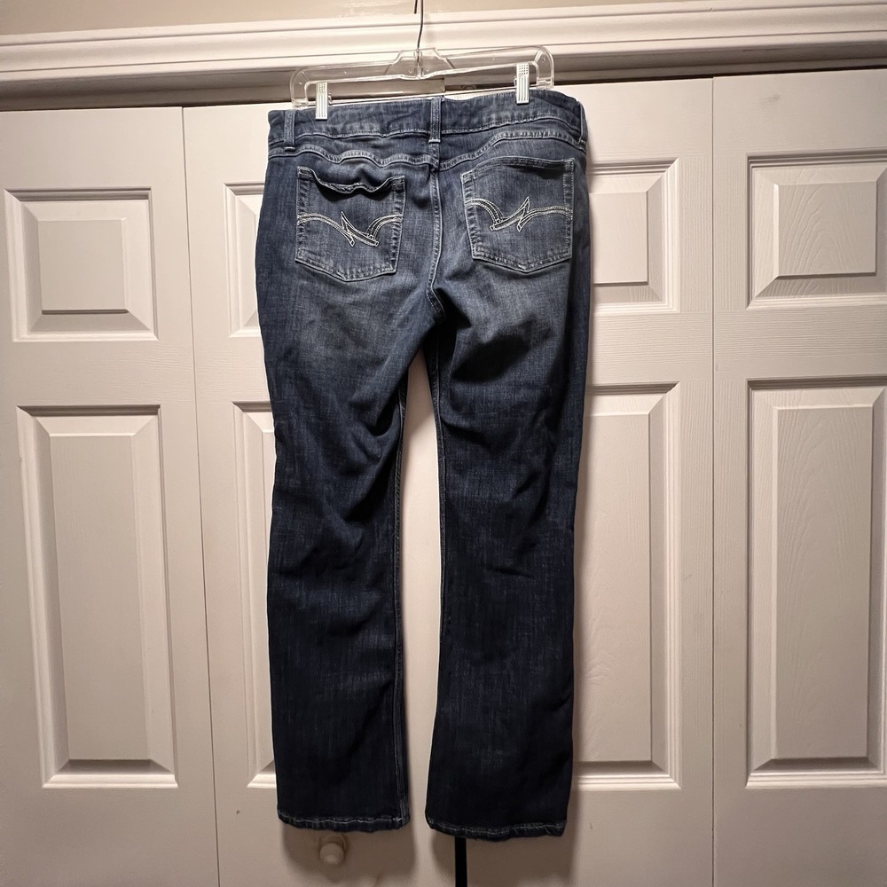 Wrangler Women's Mid-Rise Bootcut Jeans Style 09MWZDO Size 15 x 32 - Picture 3 of 11